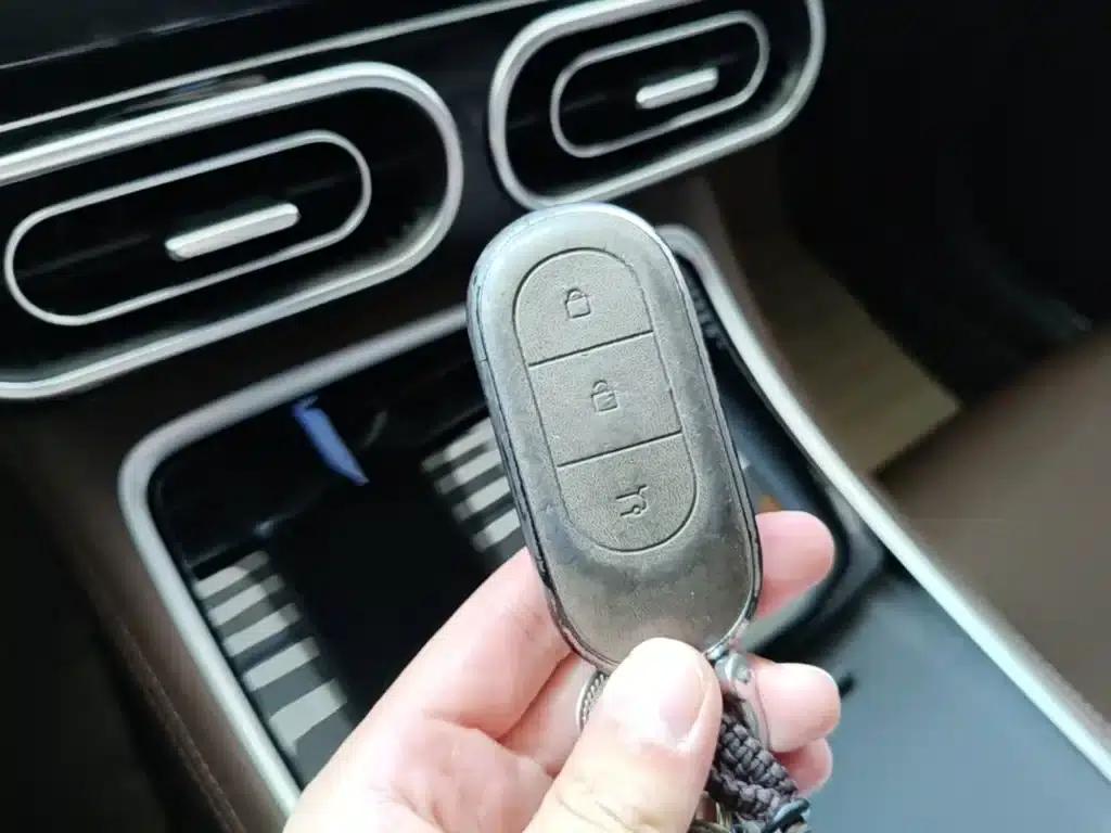 Leapmotor C01 2023 Range Extended 316 Comfort Edition — миниатюра 9