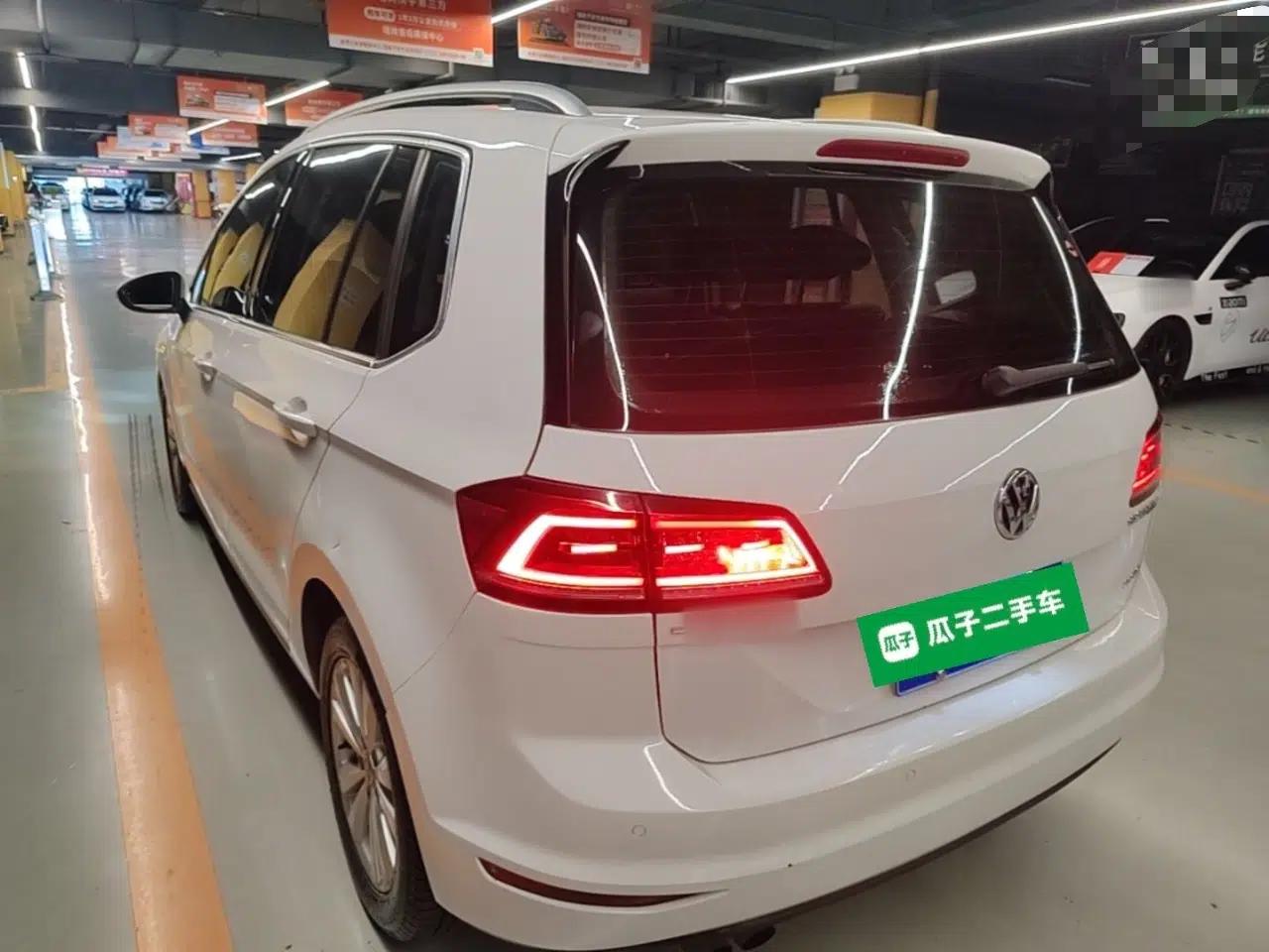 Volkswagen Golf Sportsvan 2016 230TSI Automatic Trend Edition — миниатюра 4