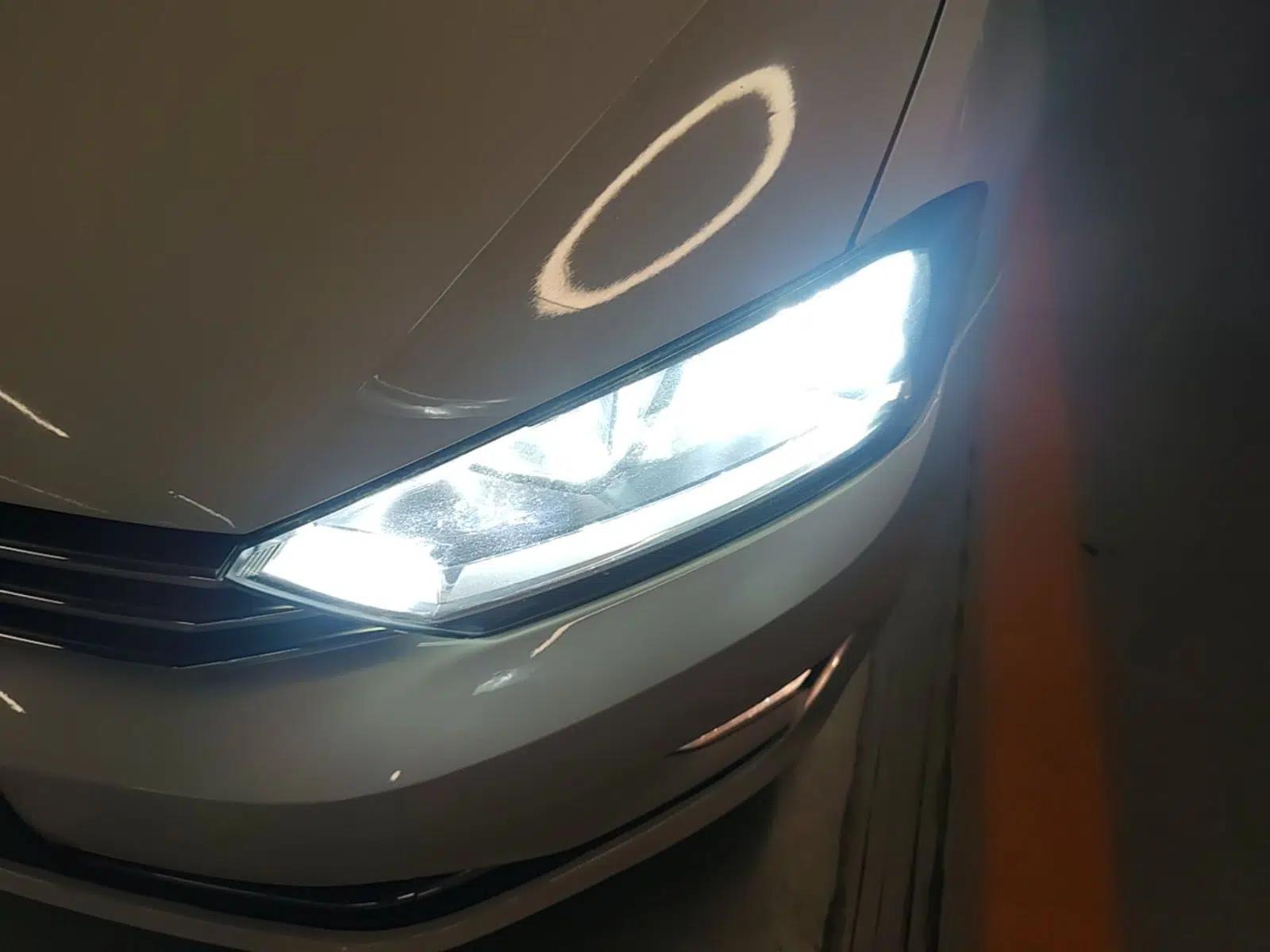 Volkswagen Golf Sportsvan 2016 230TSI Automatic Trend Edition — миниатюра 8
