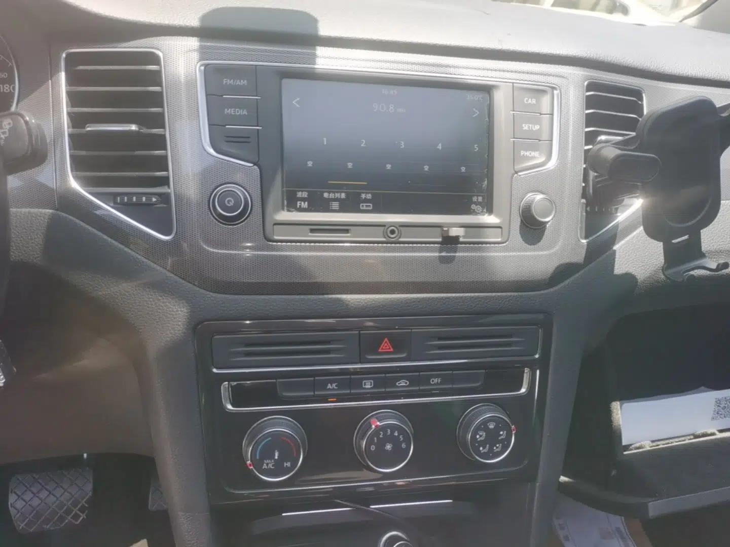 Volkswagen Golf Sportsvan 2016 230TSI Automatic Trend Edition — миниатюра 20