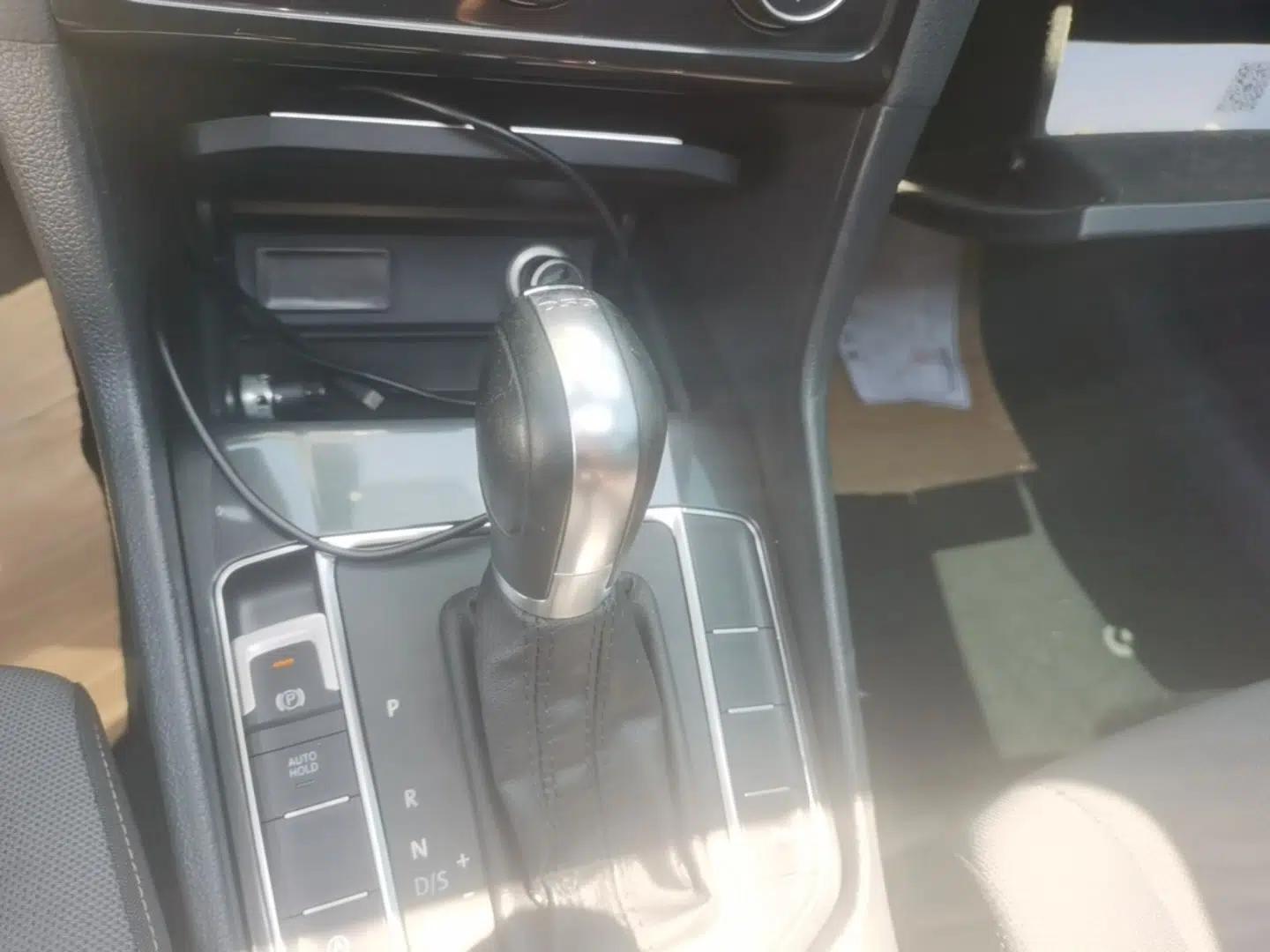Volkswagen Golf Sportsvan 2016 230TSI Automatic Trend Edition — миниатюра 21