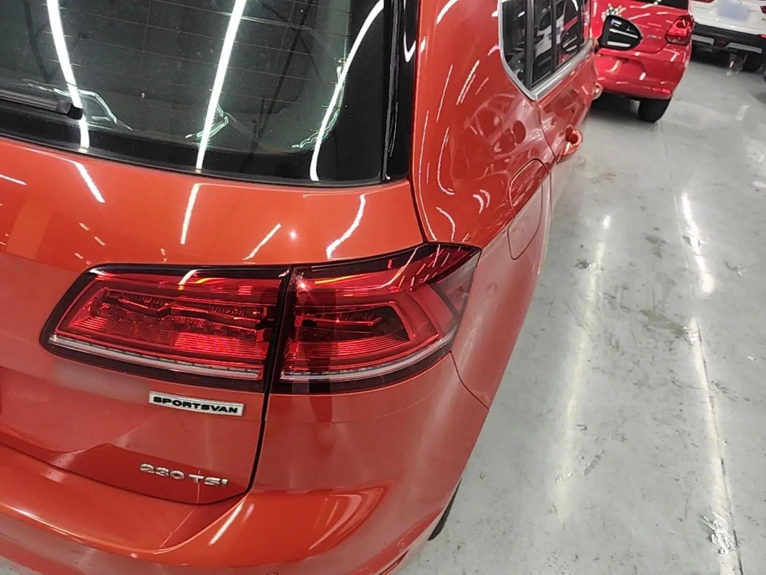 Volkswagen Golf Sportsvan 2018 230TSI Automatic Trend Edition — миниатюра 9