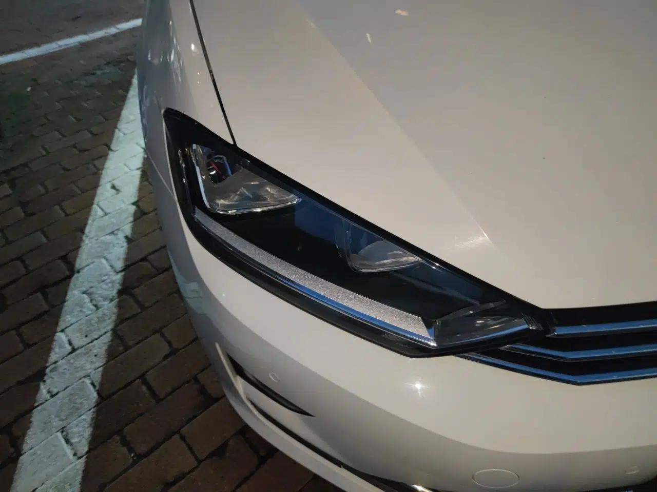 Volkswagen Golf Sportsvan 2018 280TSI Automatic Luxury Model — миниатюра 7