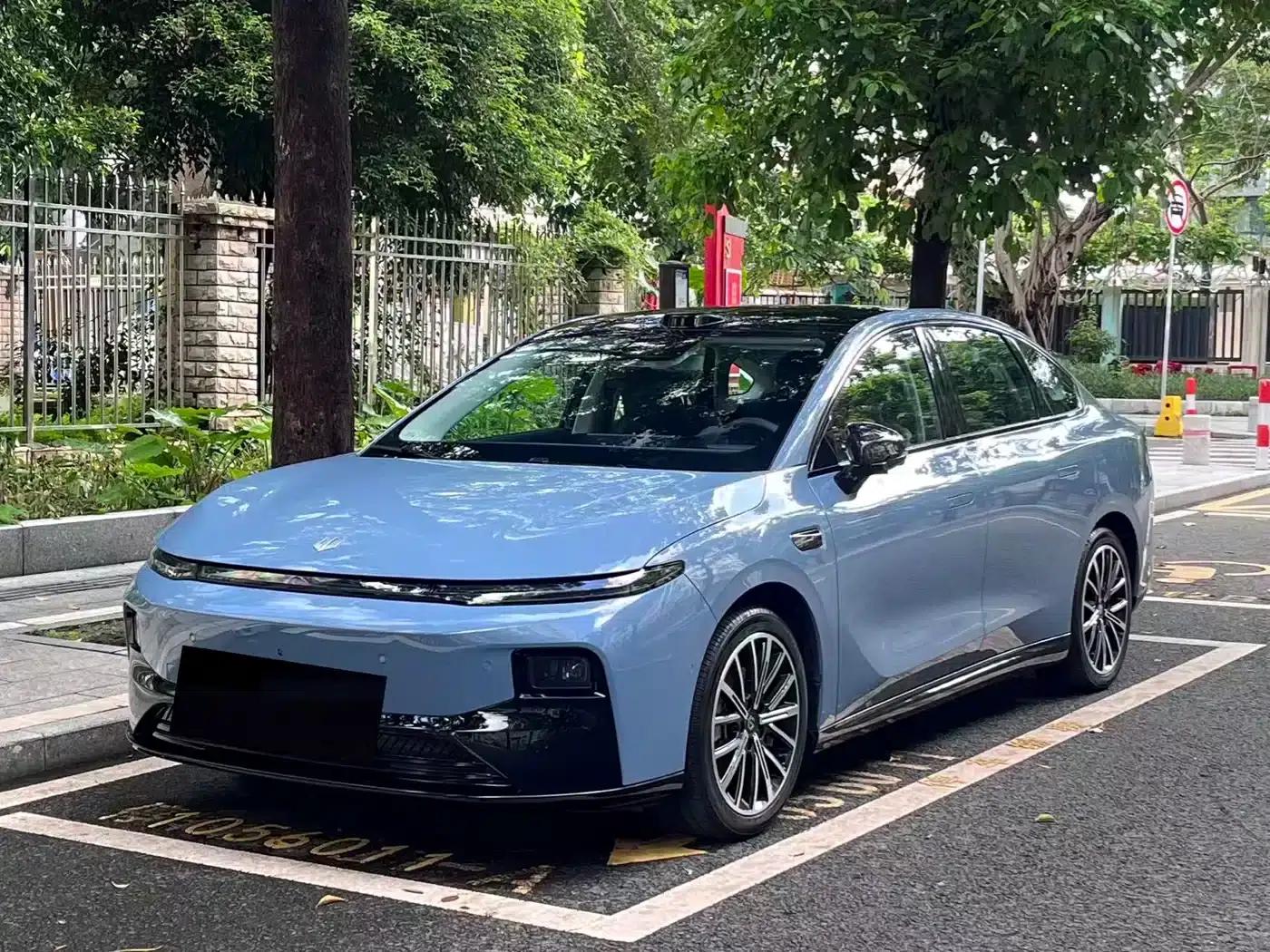Leapmotor B01 2025 Model 550 LiDAR Edition — миниатюра 1
