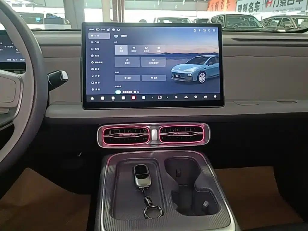 Leapmotor B01 2025 Model 550 LiDAR Edition — миниатюра 13