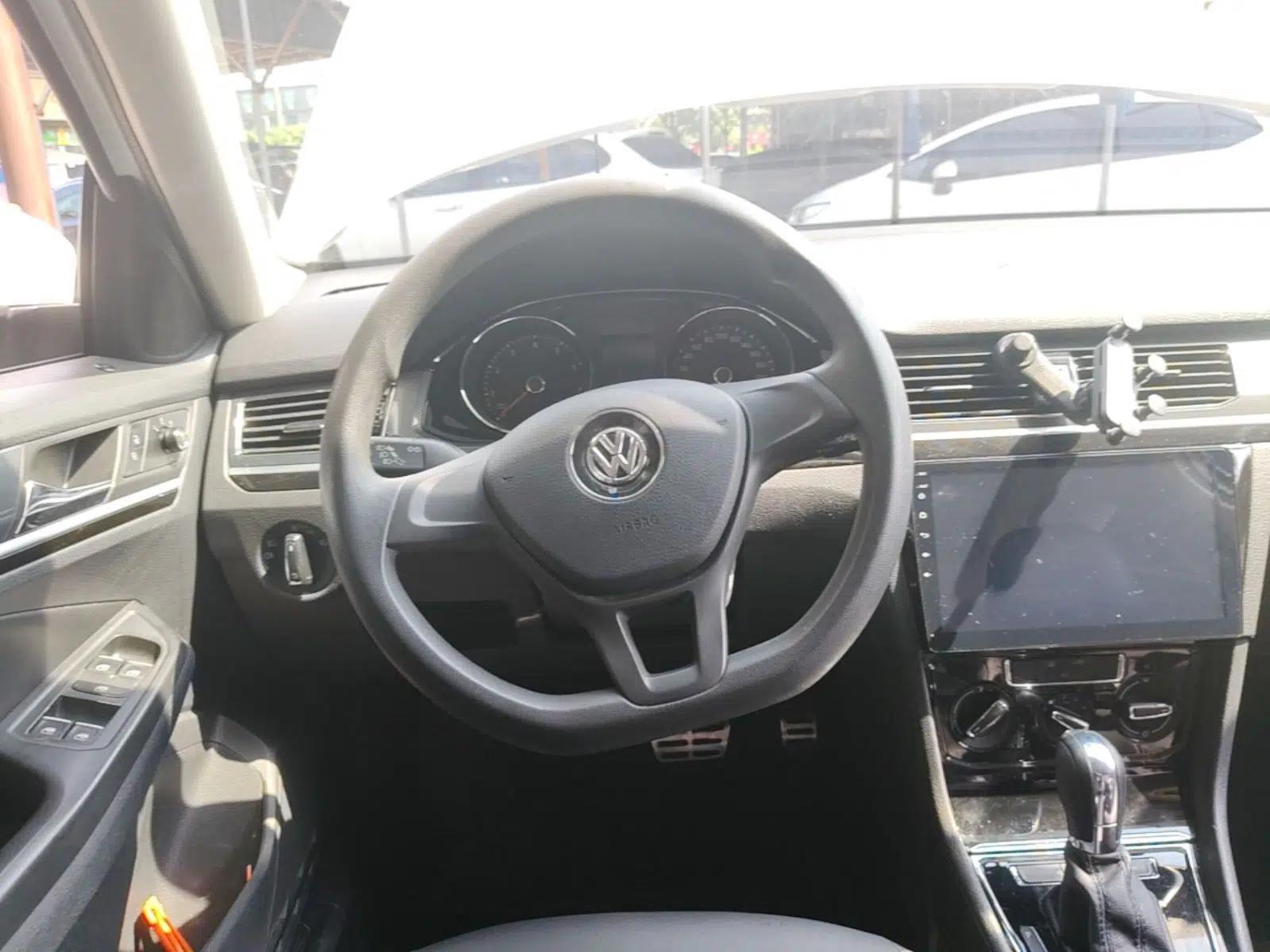 Volkswagen C-TREK 2017 1.6L Automatic Comfort Model — миниатюра 13