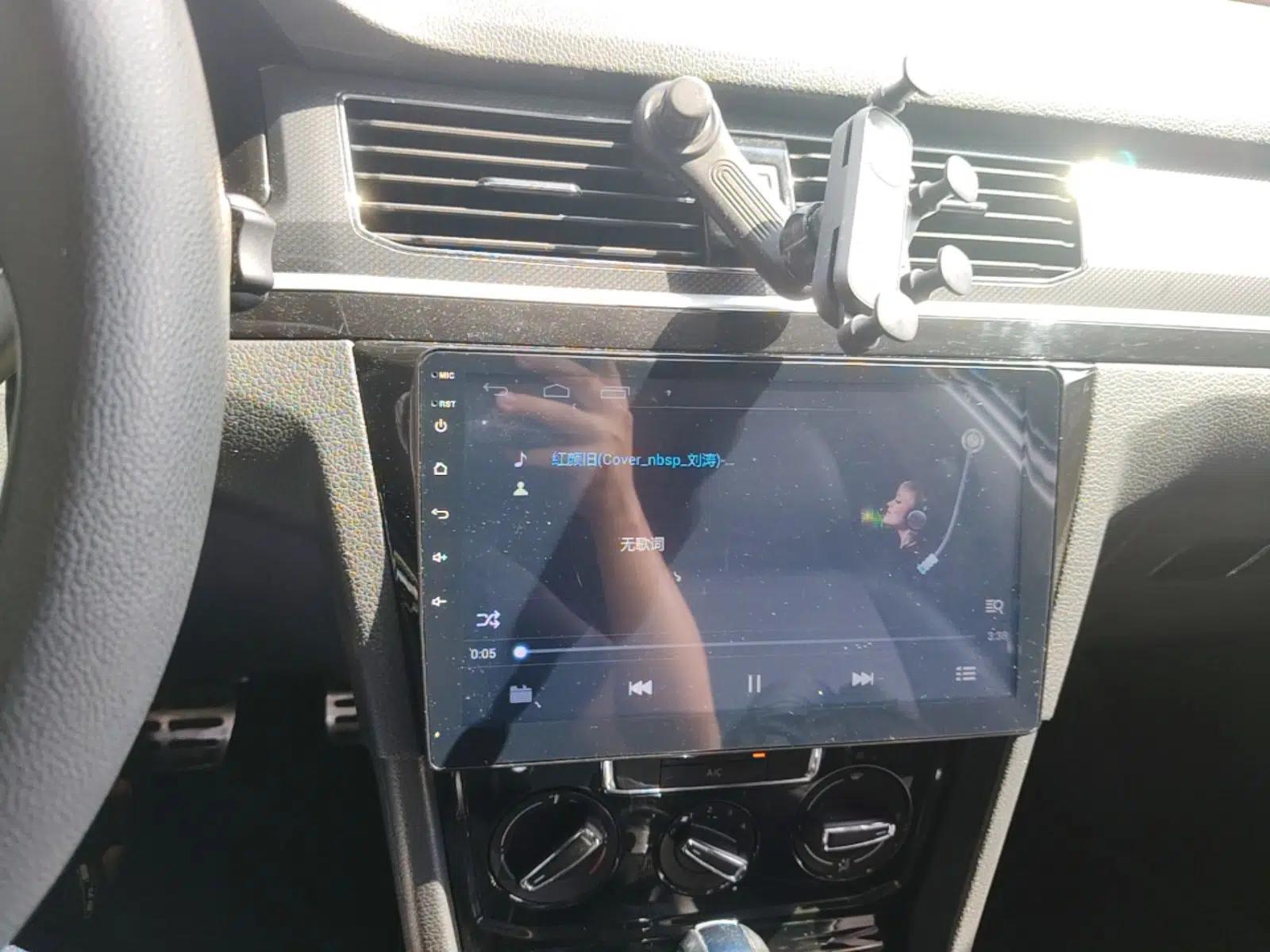 Volkswagen C-TREK 2017 1.6L Automatic Comfort Model — миниатюра 15