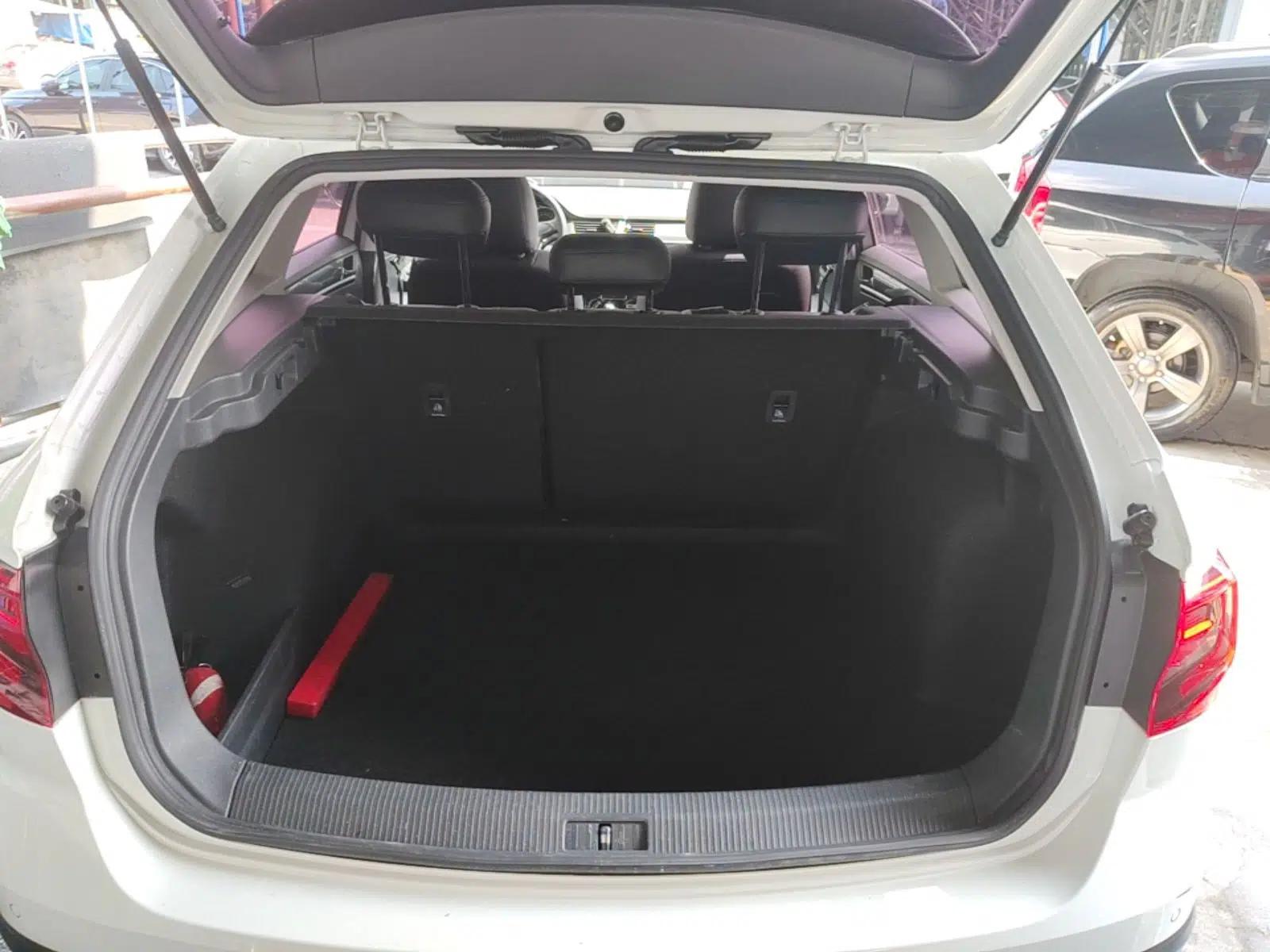 Volkswagen C-TREK 2017 1.6L Automatic Comfort Model — миниатюра 22