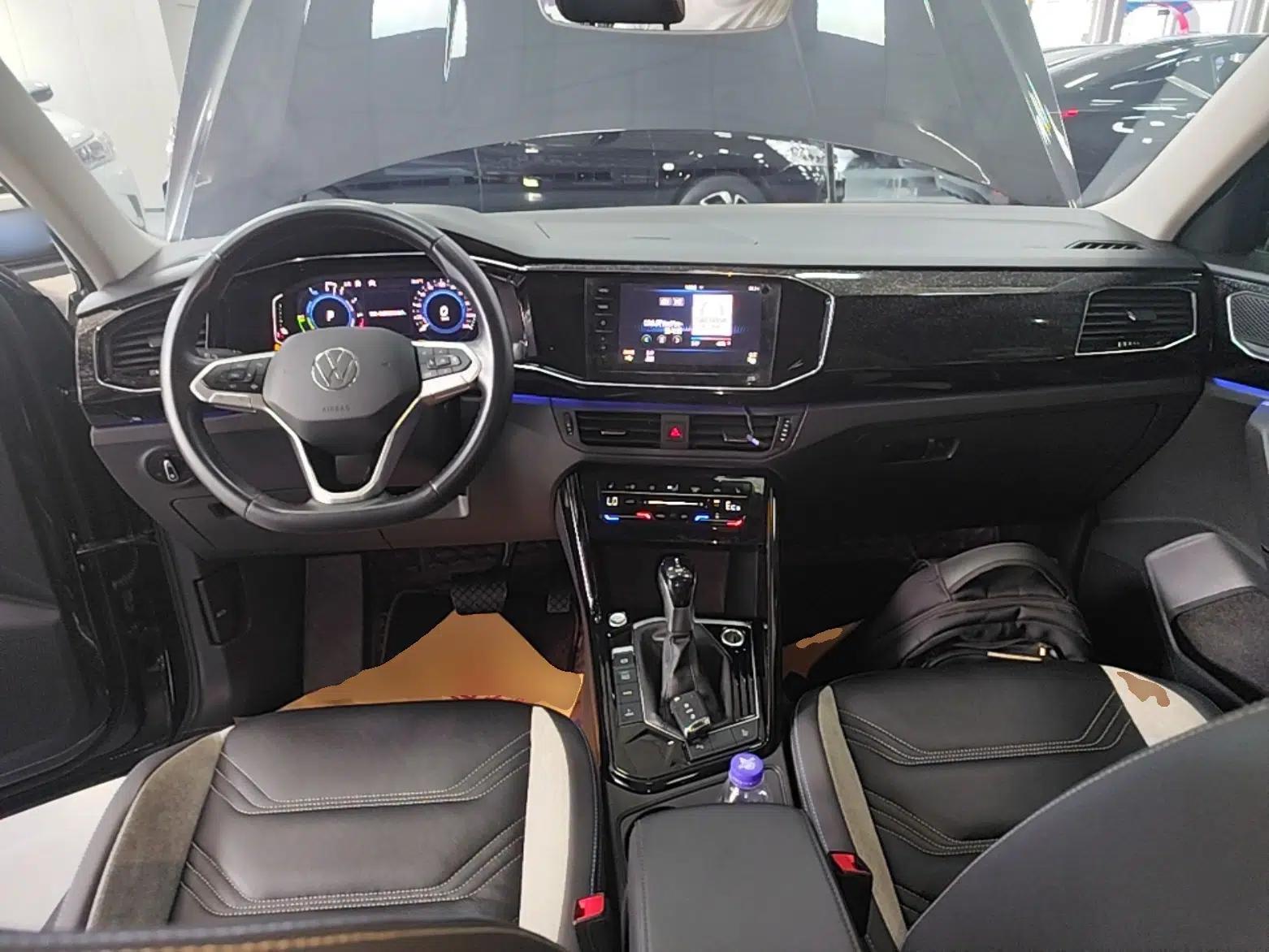Volkswagen Tayron GTE Plug-in Hybrid — миниатюра 12