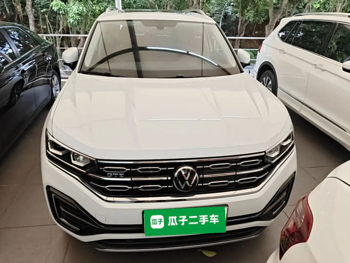 Volkswagen Tayron GTE Plug-in Hybrid 2022 1.4T Luxury Edition — миниатюра 2