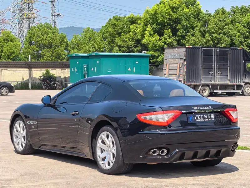 2013 GranTurismo 4.2L Automatic Rear-Wheel Drive 4-Seater (Parallel Import) — миниатюра 3