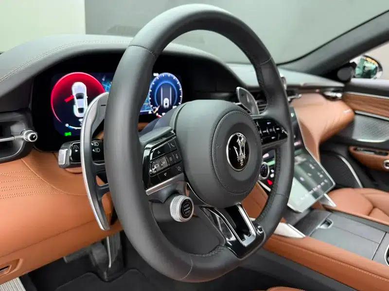 GranTurismo 2024 3.0T Modena — миниатюра 12