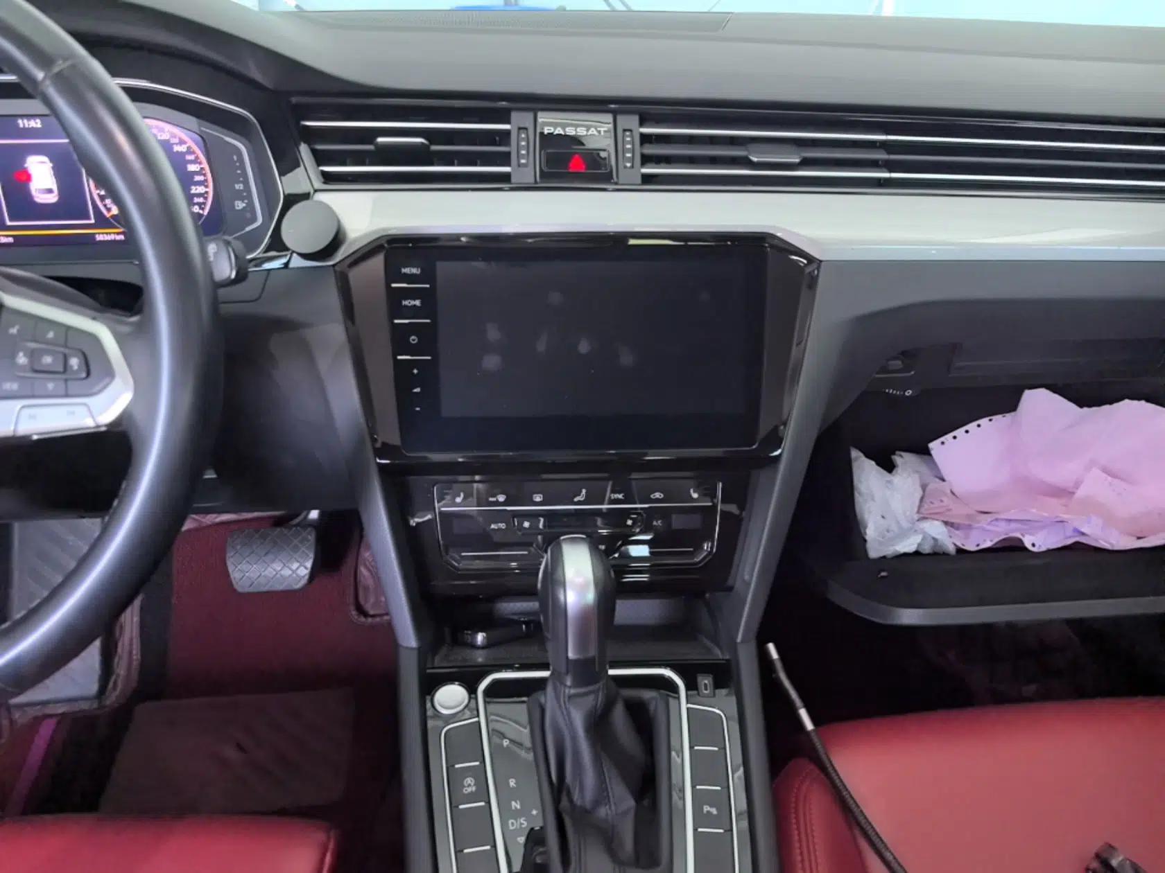 Volkswagen Variant 2021 2.0T Comfort Edition — миниатюра 20