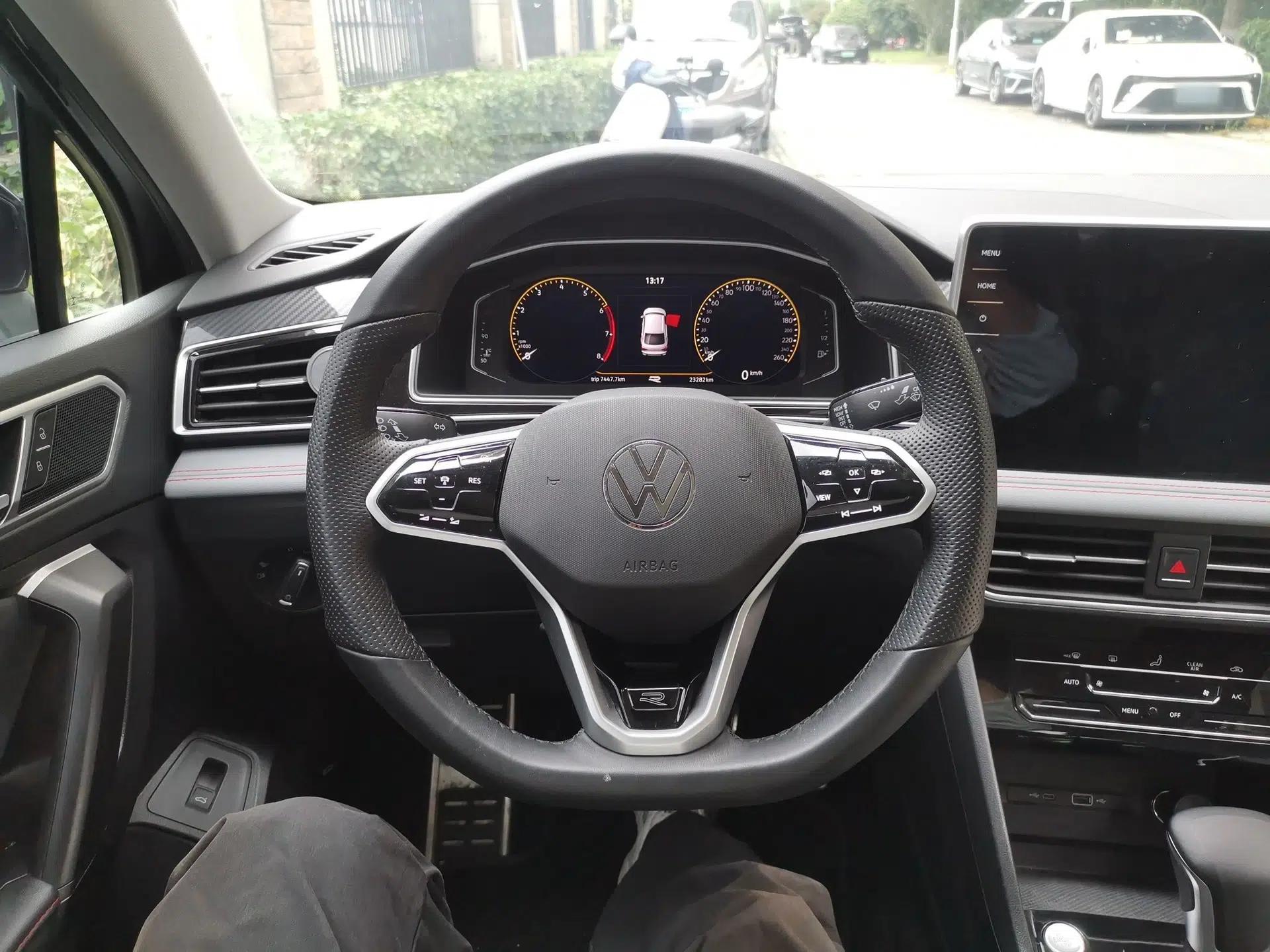 Volkswagen Tiguan X 2023 Revised Version 330TSI Two-Wheel Drive Enjoyment Edition — миниатюра 7