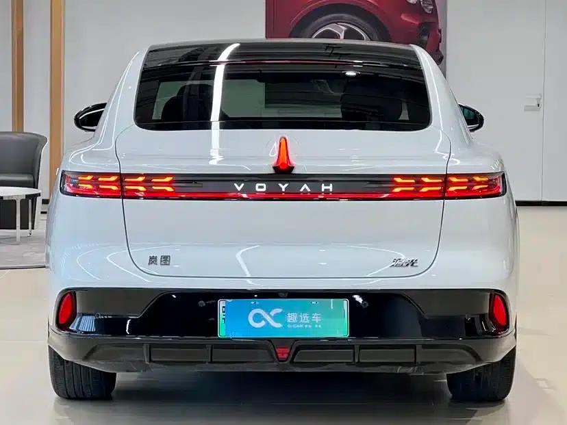 Voyah Chase Light 2024 PHEV AWD Extended Range Executive Edition — миниатюра 6