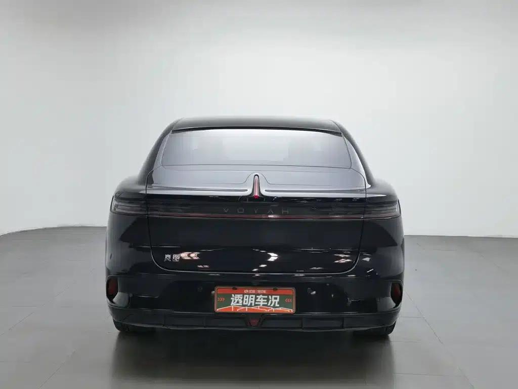 Voyah Chasing the Light 2024 PHEV AWD Long Range Flagship Edition — миниатюра 4
