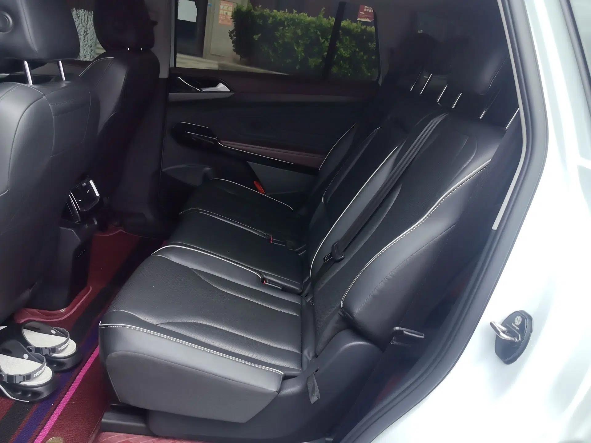Volkswagen ID.6 X 2023 Pure Long-Range Version — миниатюра 17