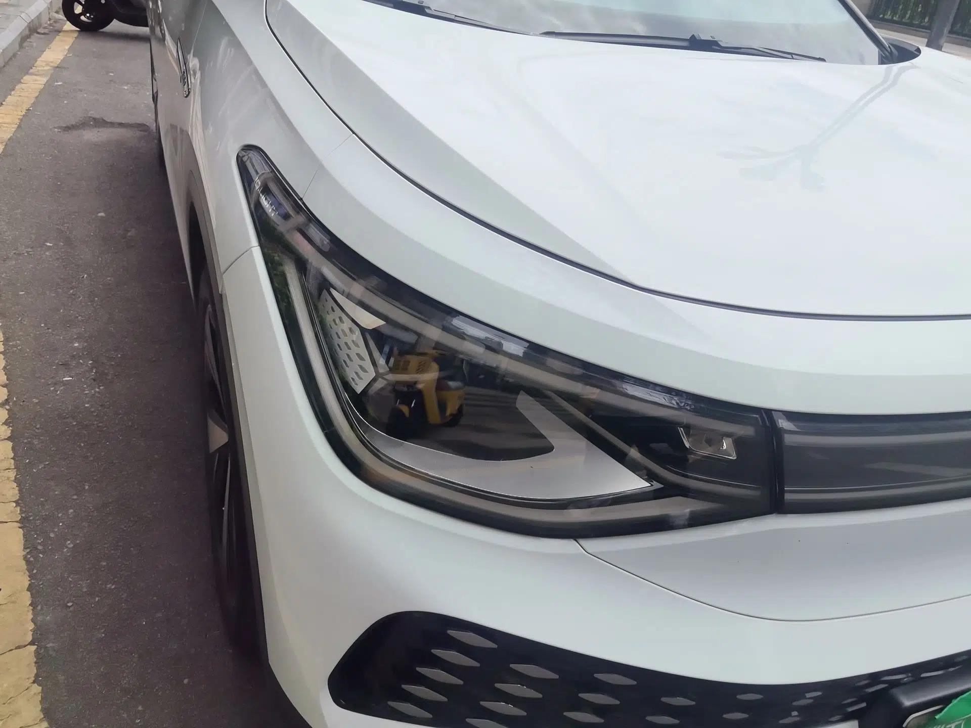 Volkswagen ID.6 X 2023 Pure Long-Range Version — миниатюра 7