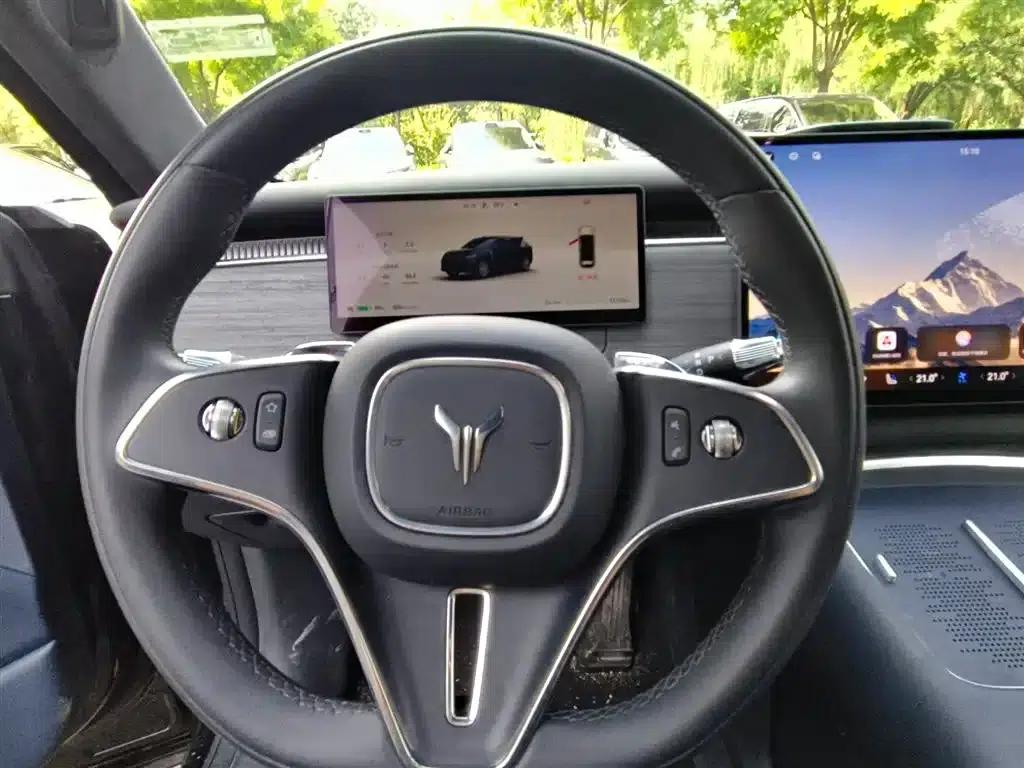 Voyah 2025 Four-Wheel Drive Qiankun Edition — миниатюра 11