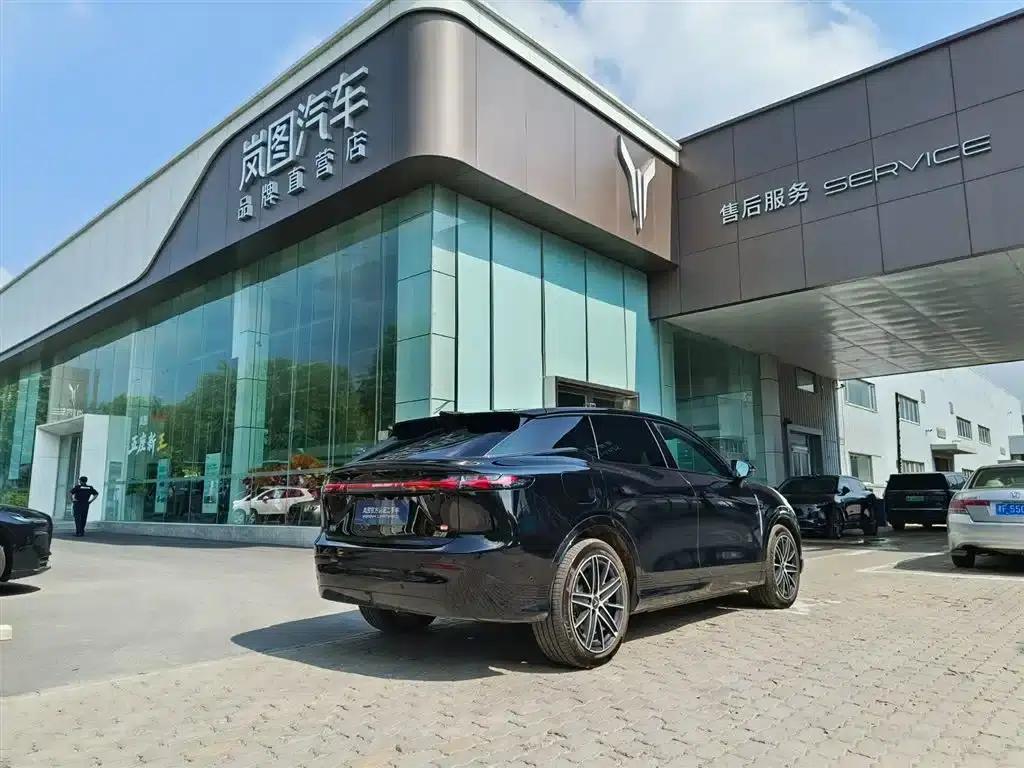 Voyah 2025 Four-Wheel Drive Qiankun Edition — миниатюра 4