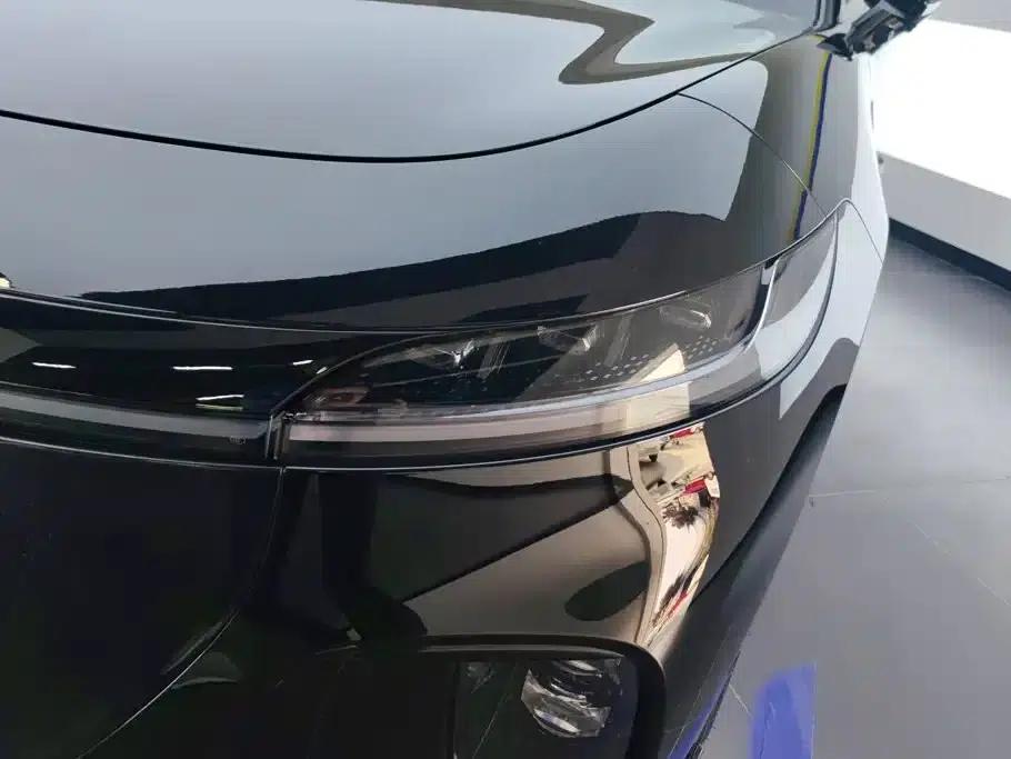 Voyah 2025 Four-Wheel Drive Qiankun Edition — миниатюра 5
