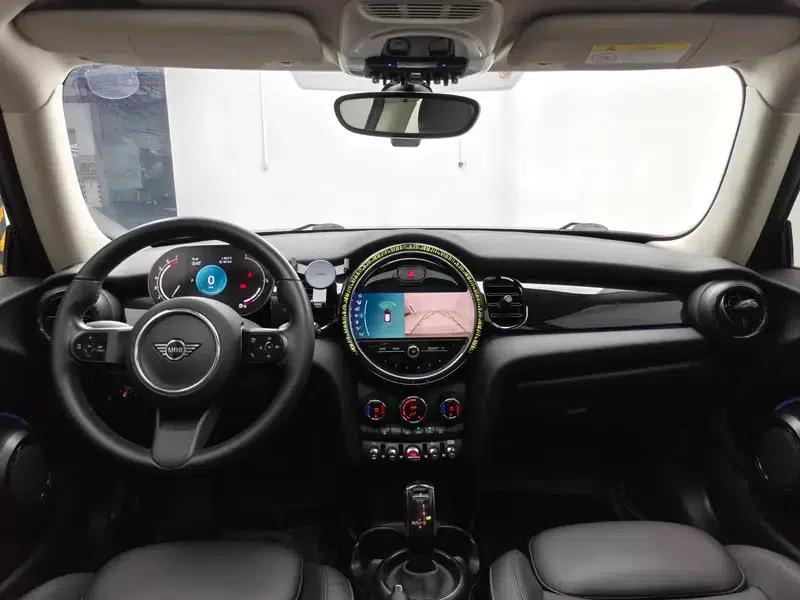 MINI 2023 1.5T COOPER Artist — миниатюра 6