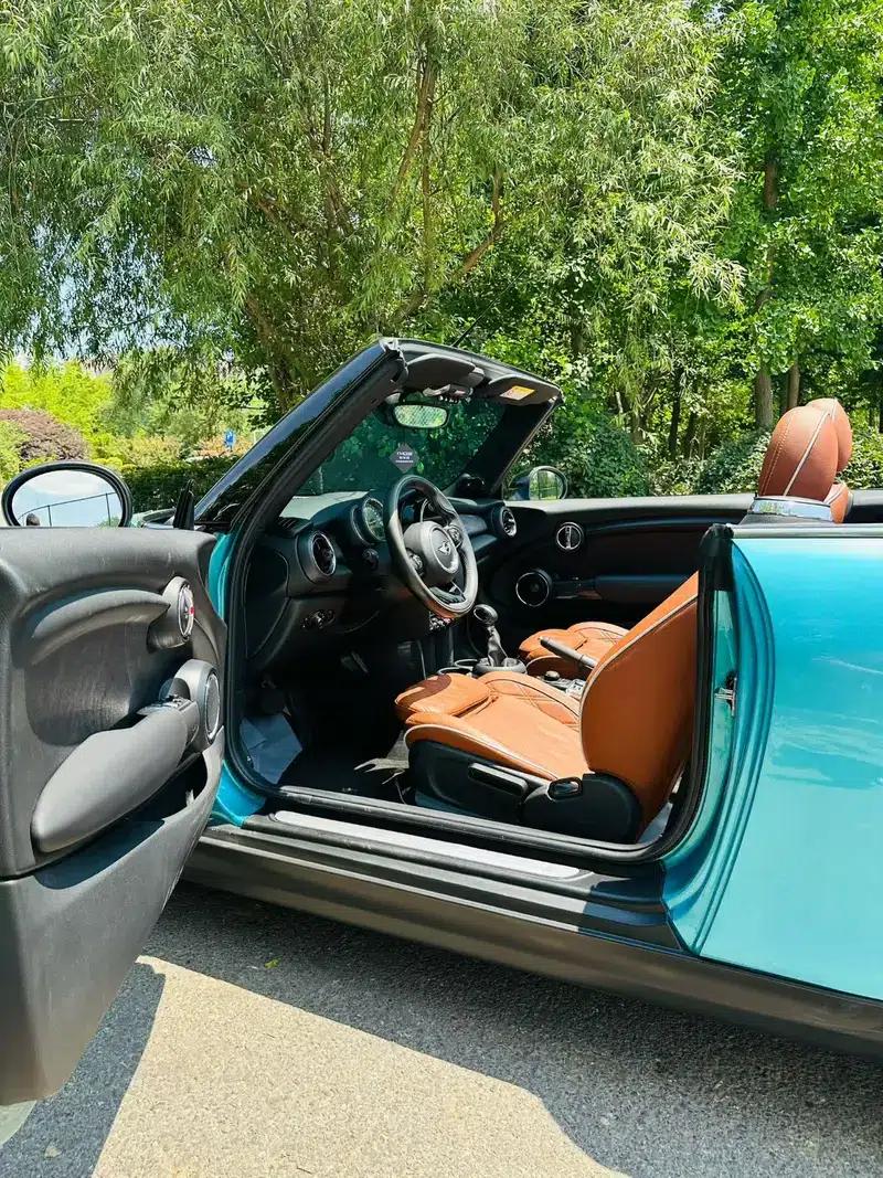 MINI 2016 1.5T COOPER CABRIO Caribbean Blue Limited Edition — миниатюра 8