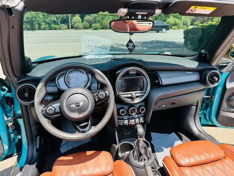 MINI 2016 1.5T COOPER CABRIO Caribbean Blue Limited Edition — миниатюра 9