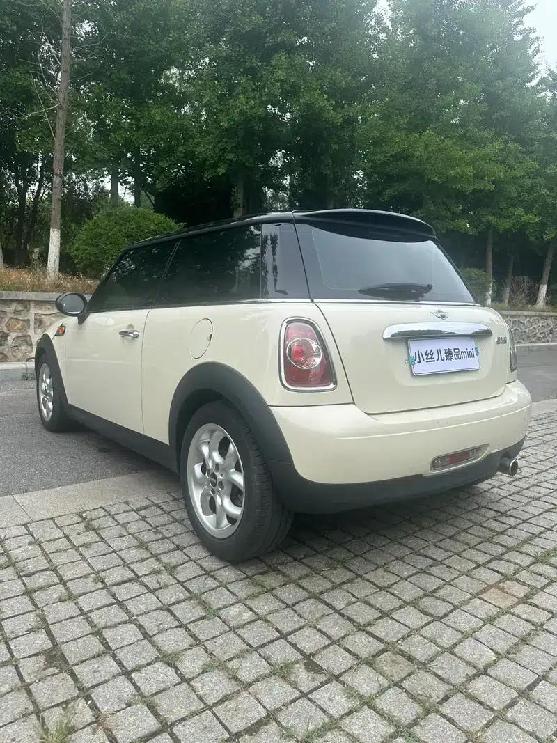 MINI 2012 1.6L COOPER Baker Street — миниатюра 4
