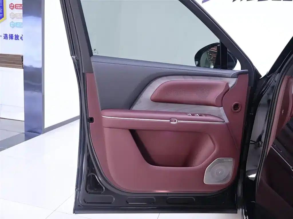Voyah Taishan 2026 Max — миниатюра 18