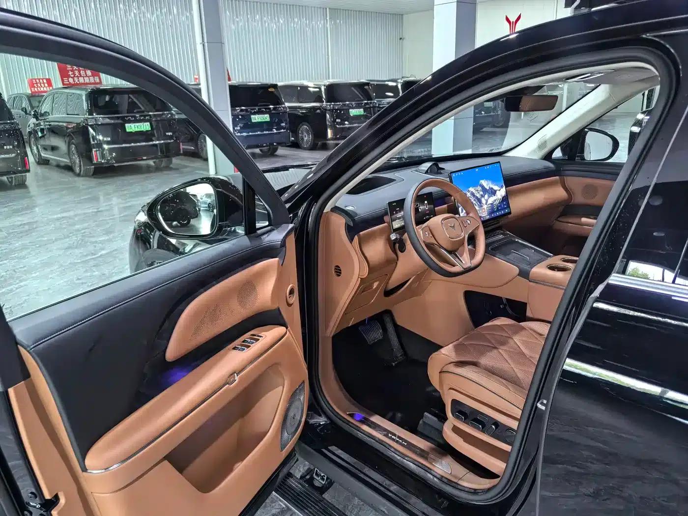 Voyah Taishan 2026 Max+ — миниатюра 4
