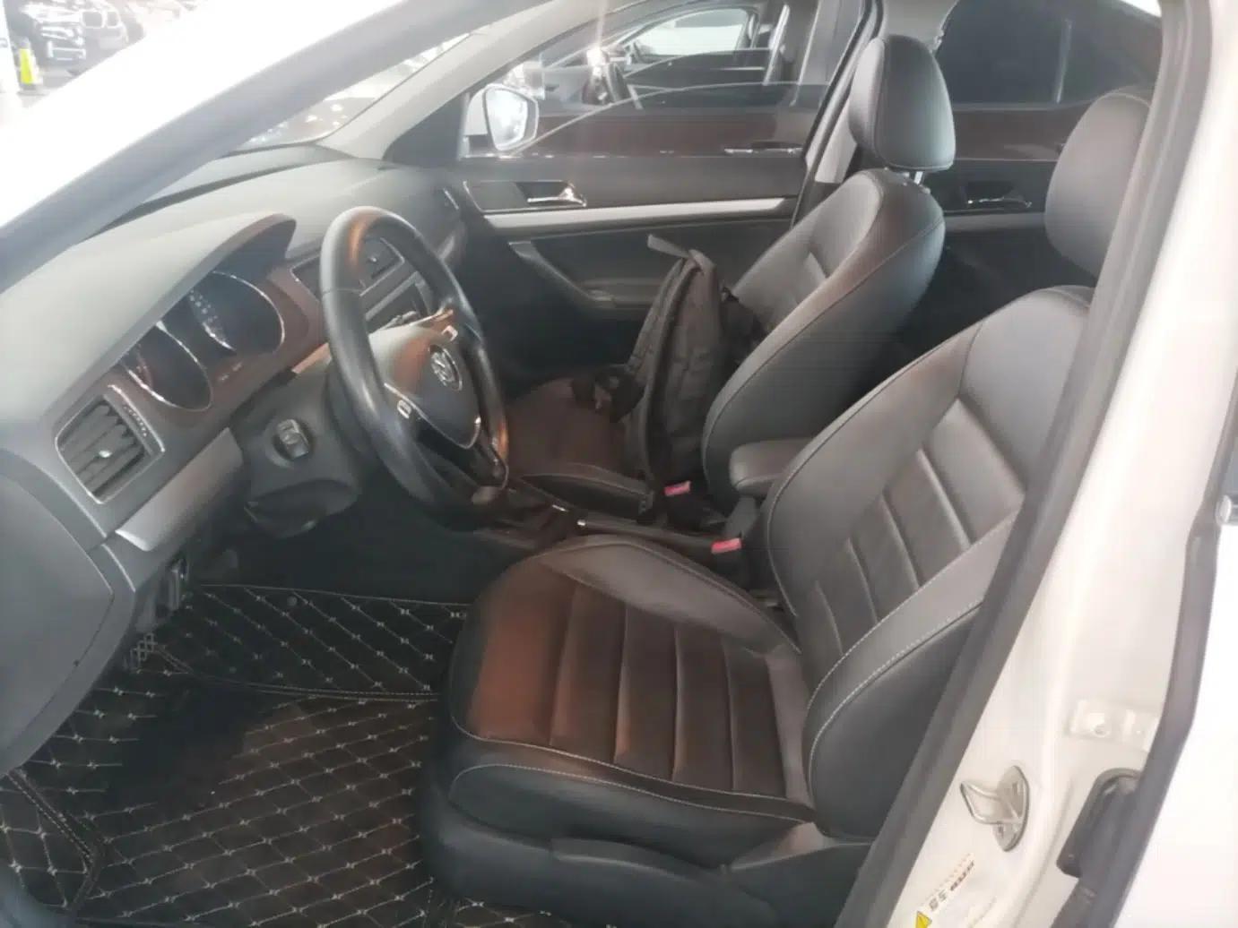 Volkswagen Gran Lavida 2017 180TSI DSG Comfort Edition — миниатюра 22