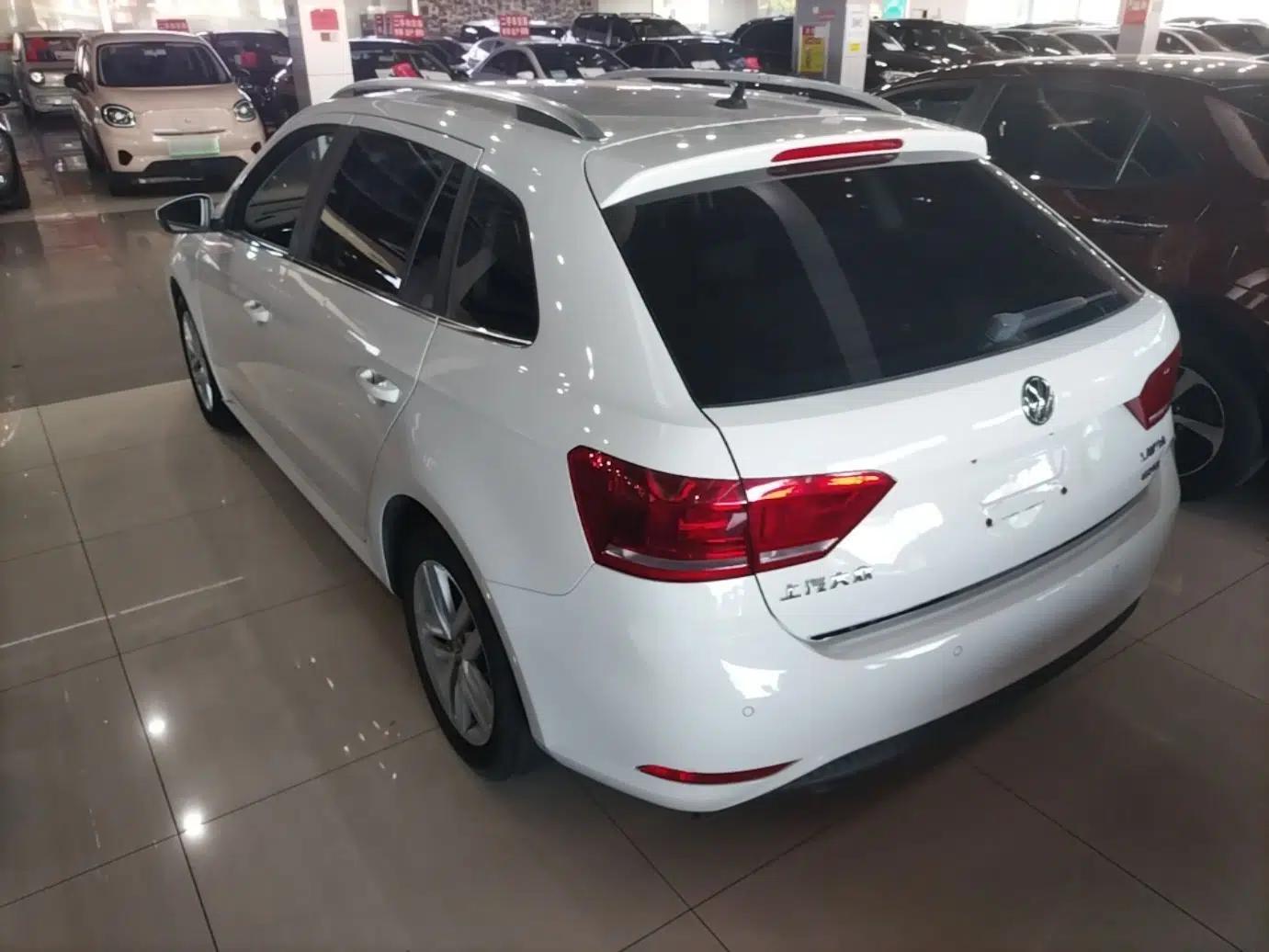 Volkswagen Gran Lavida 2017 180TSI DSG Comfort Edition — миниатюра 4