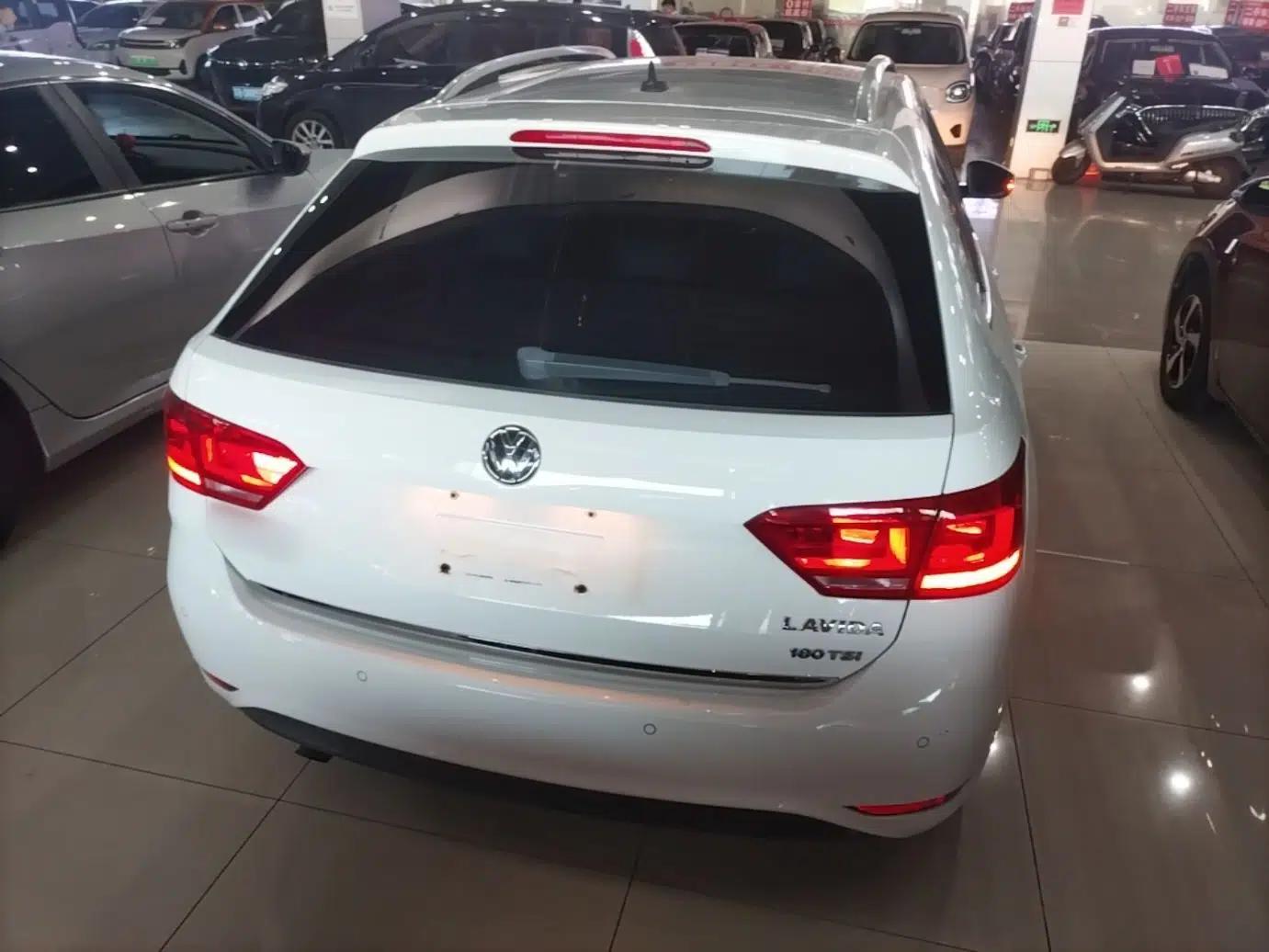 Volkswagen Gran Lavida 2017 180TSI DSG Comfort Edition — миниатюра 5