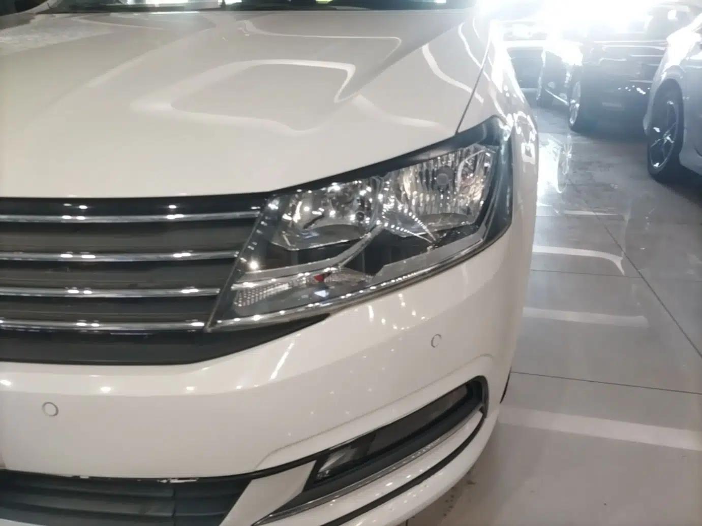 Volkswagen Gran Lavida 2017 180TSI DSG Comfort Edition — миниатюра 8