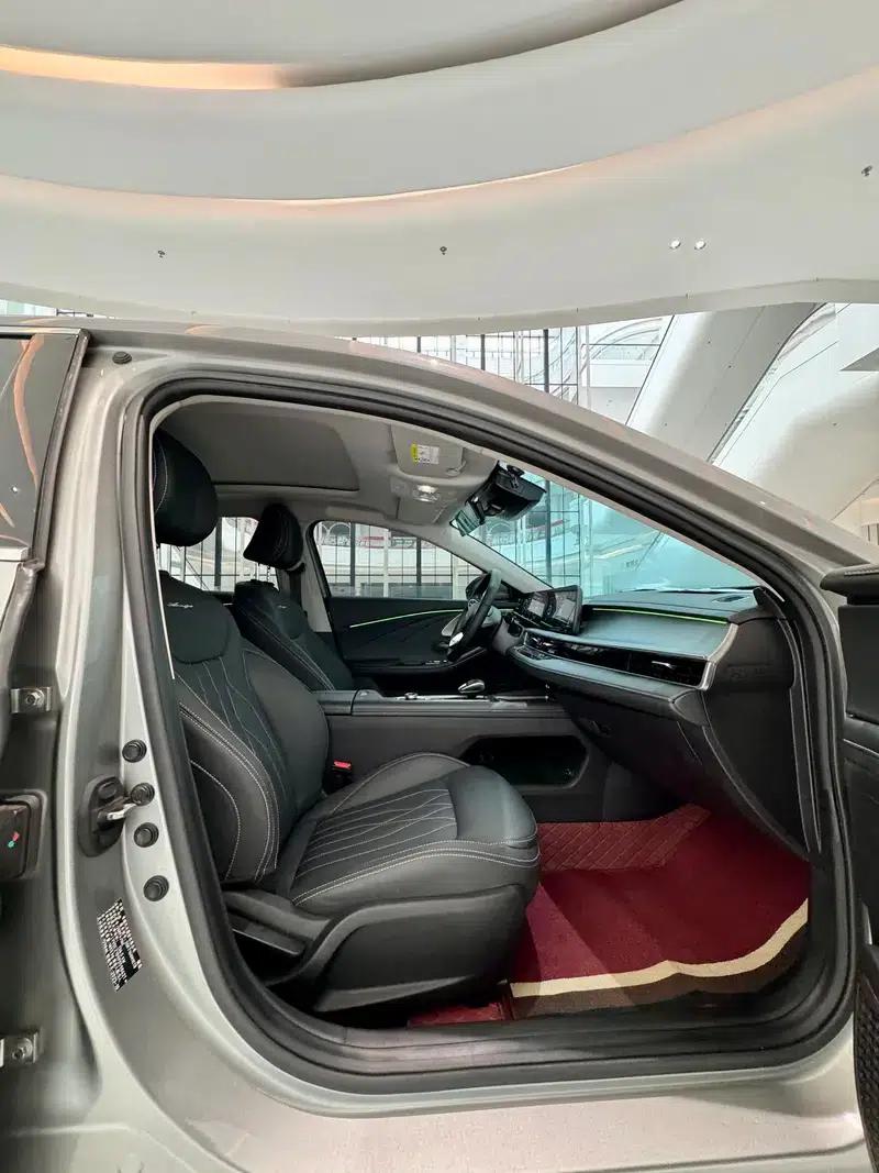 Chery Arrizo 8 2022 1.6TGDI DCT (Standard) — миниатюра 11