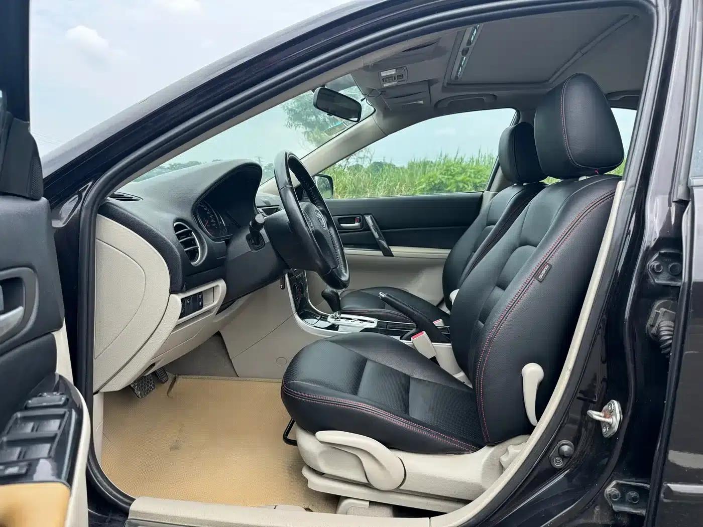 Mazda 6 2011 2.0L Automatic Fashion Edition — миниатюра 5