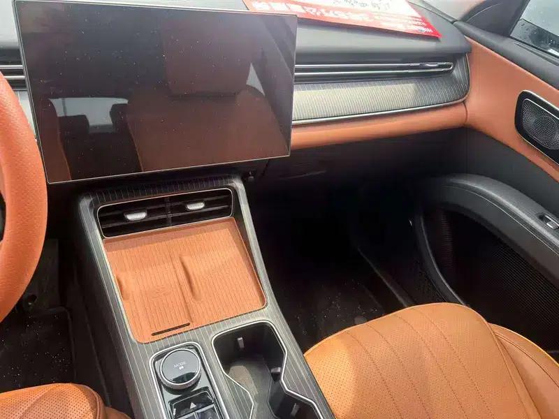 Chery Tiggo 8 2026 Model, Fifth Generation, Tiger Edition, Kunpeng 1.6T Automatic Premium — миниатюра 8