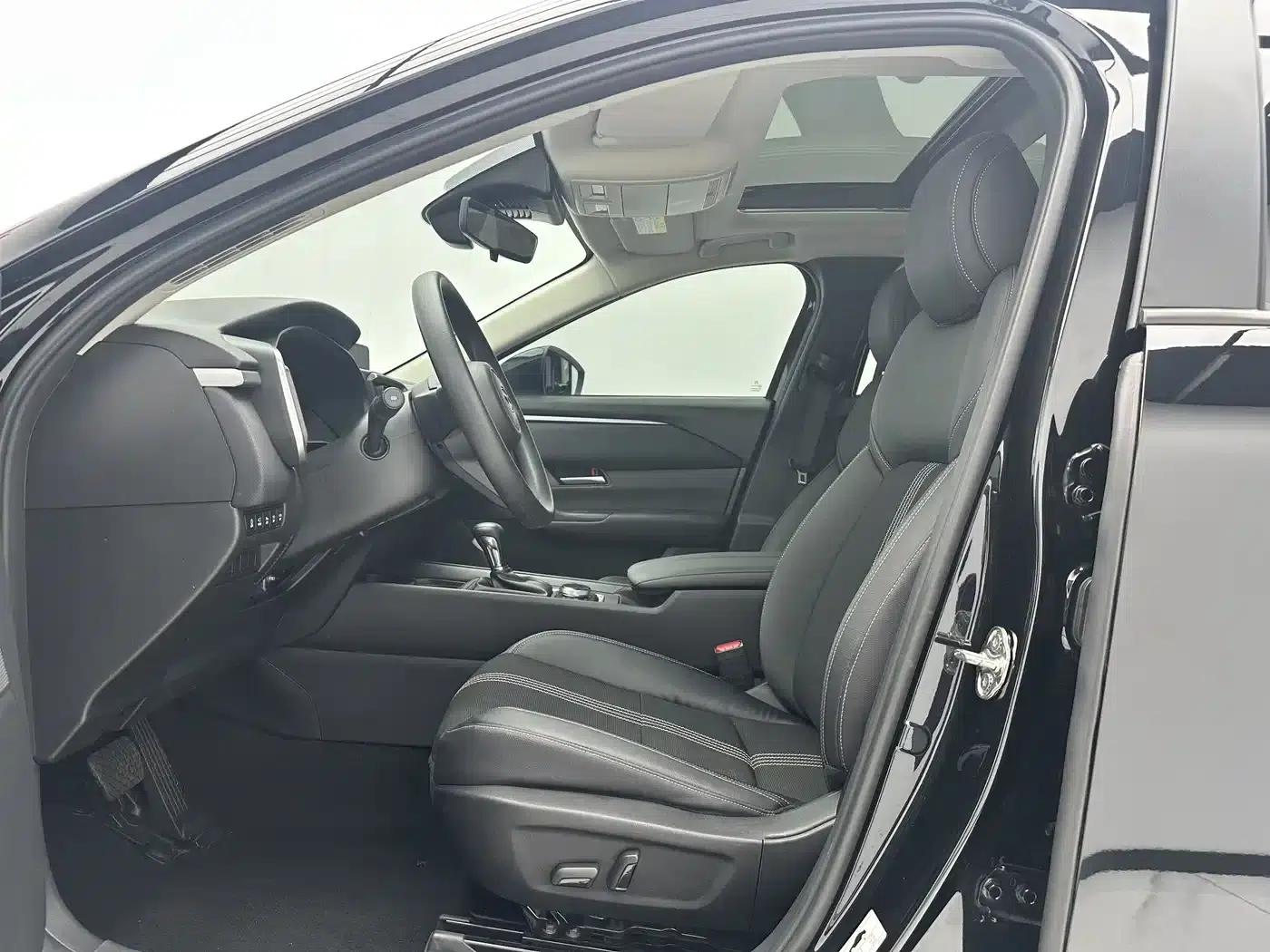 Mazda CX-50 Leading Edition 2023 2.0L — миниатюра 5
