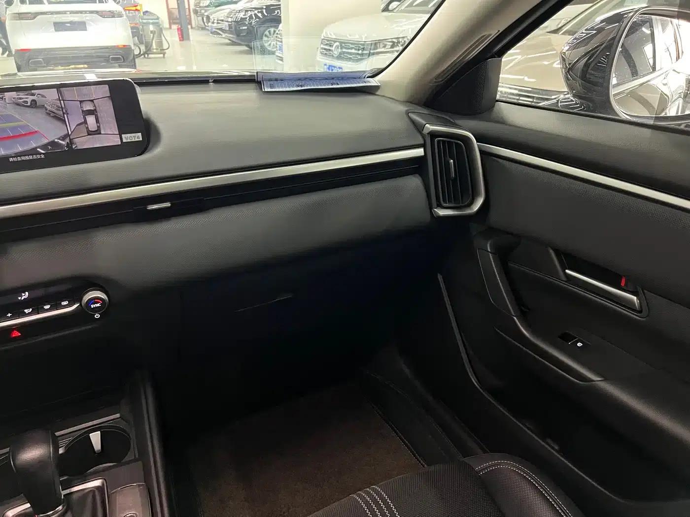 Mazda CX-50 Leading Edition 2023 2.0L — миниатюра 18