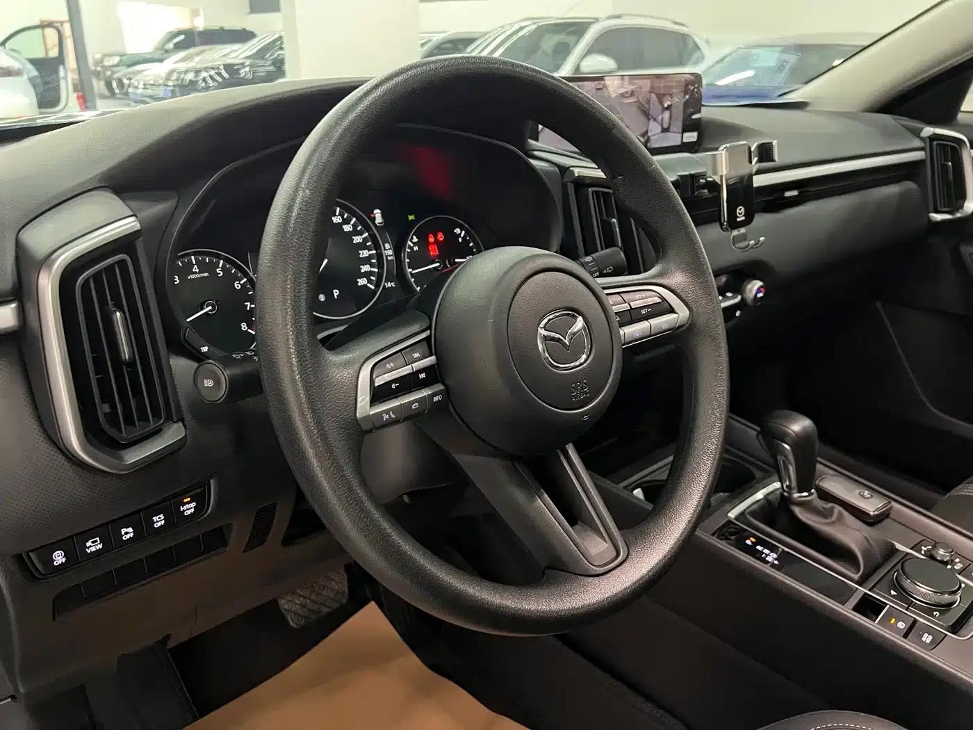 Mazda CX-50 Leading Edition 2023 2.0L — миниатюра 25
