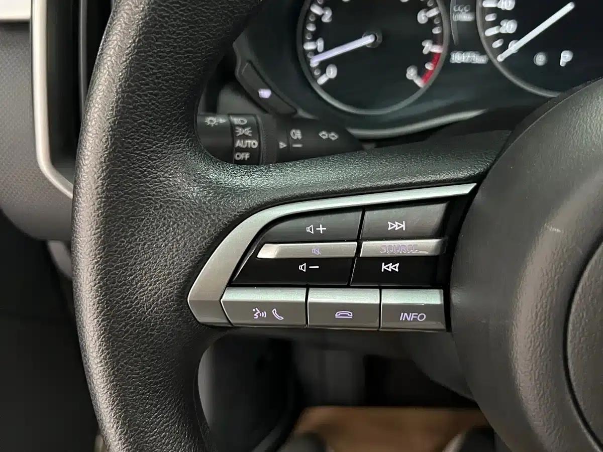 Mazda CX-50 Leading Edition 2023 2.0L — миниатюра 28