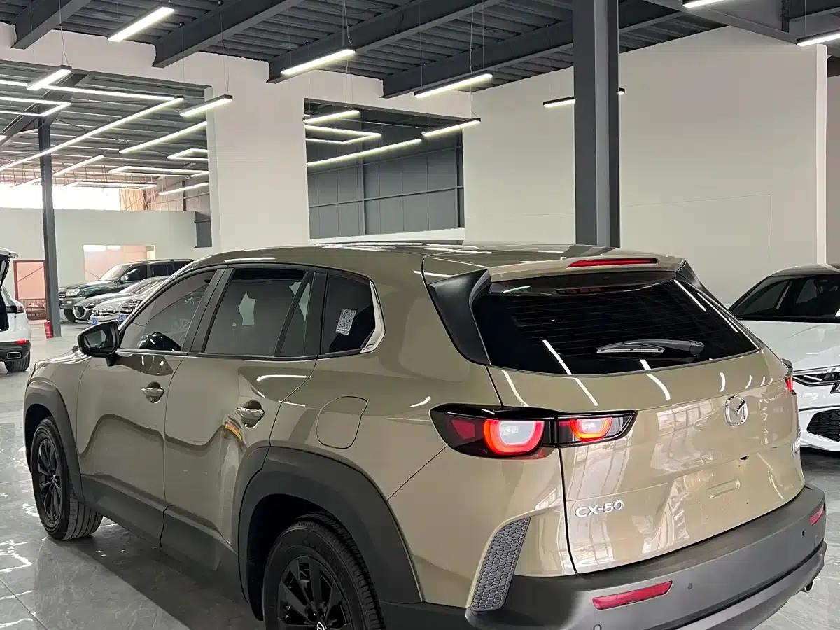 Mazda CX-50 Leading Edition 2023 2.0L — миниатюра 7