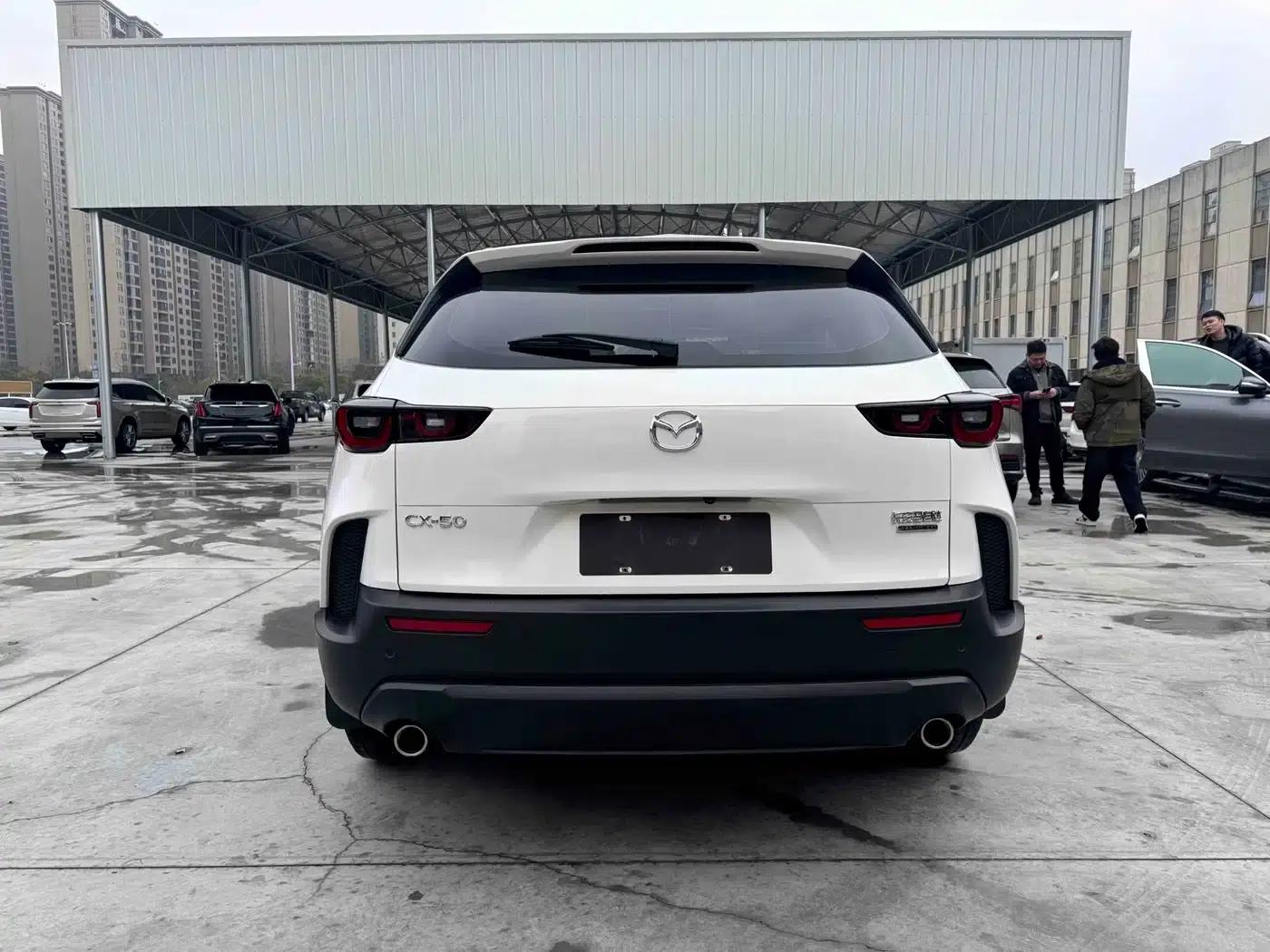 Mazda CX-50 Leading Edition 2023 2.0L — миниатюра 4