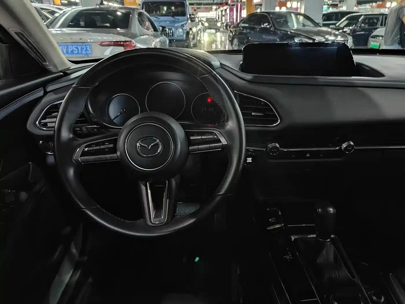 Mazda CX-30 2020 2.0L Automatic Premium Edition — миниатюра 4