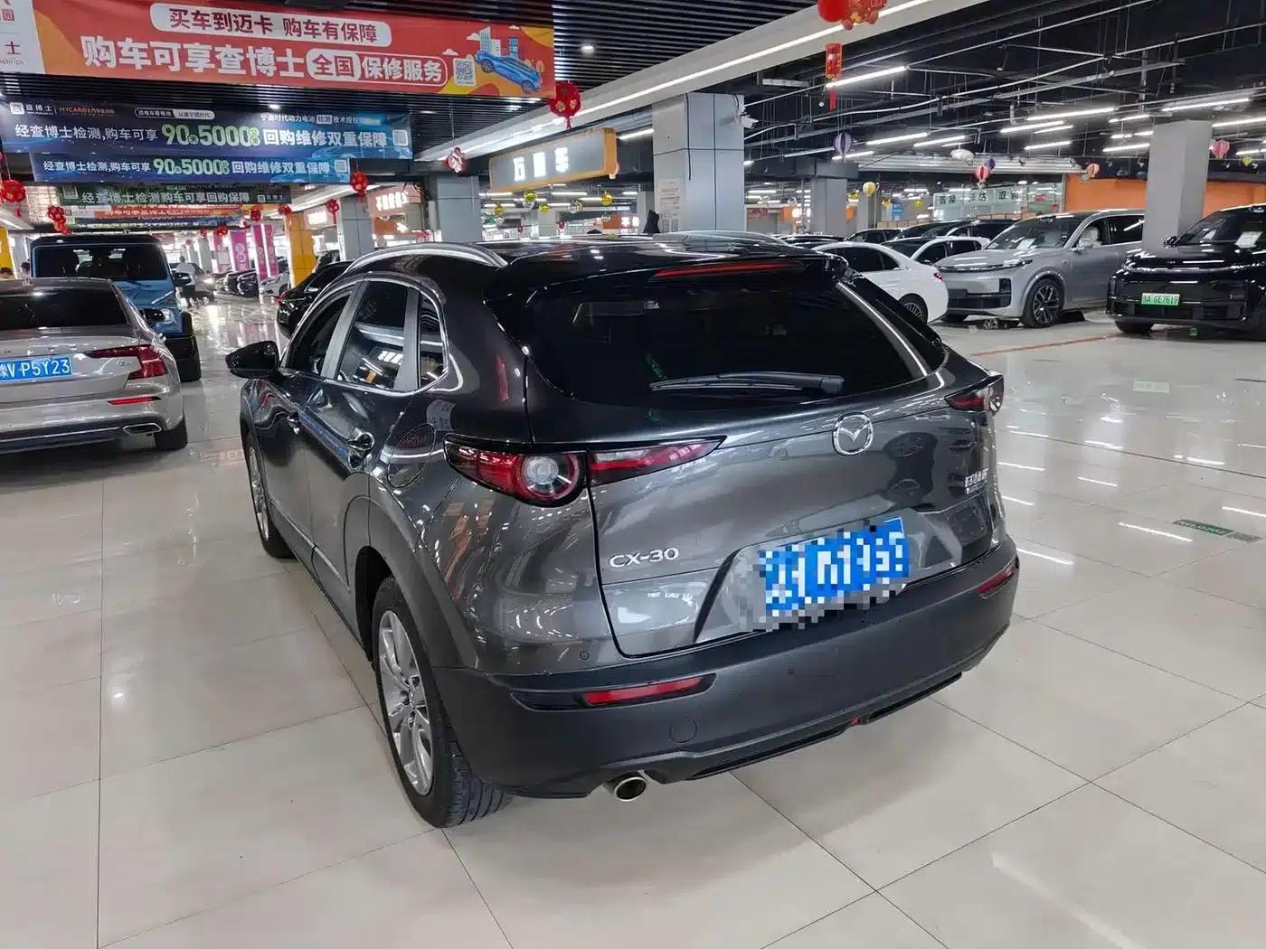 Mazda CX-30 2020 2.0L Automatic Premium Edition — миниатюра 8