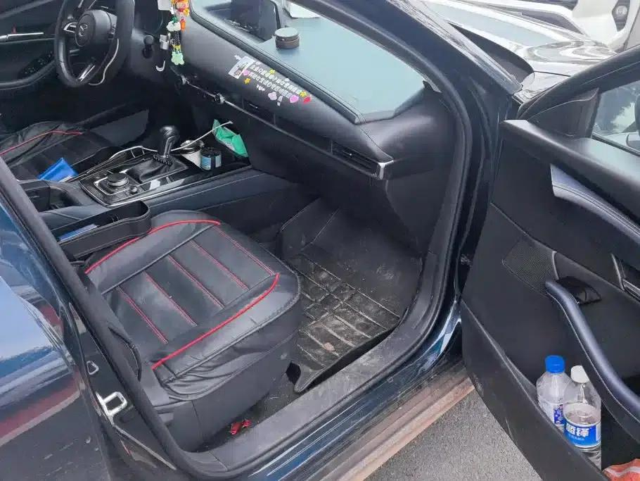 Mazda CX-30 2021 2.0L Automatic Comfort Edition — миниатюра 8