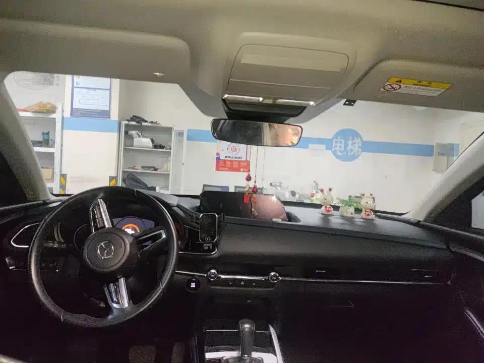 Mazda CX-30 2022 2.0L Automatic Elegance Edition — миниатюра 6