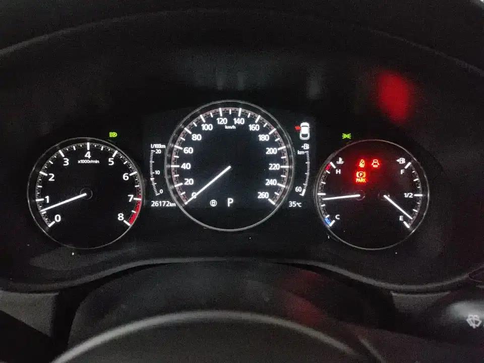 Mazda CX-30 2022 2.0L Automatic Elegance Edition — миниатюра 7