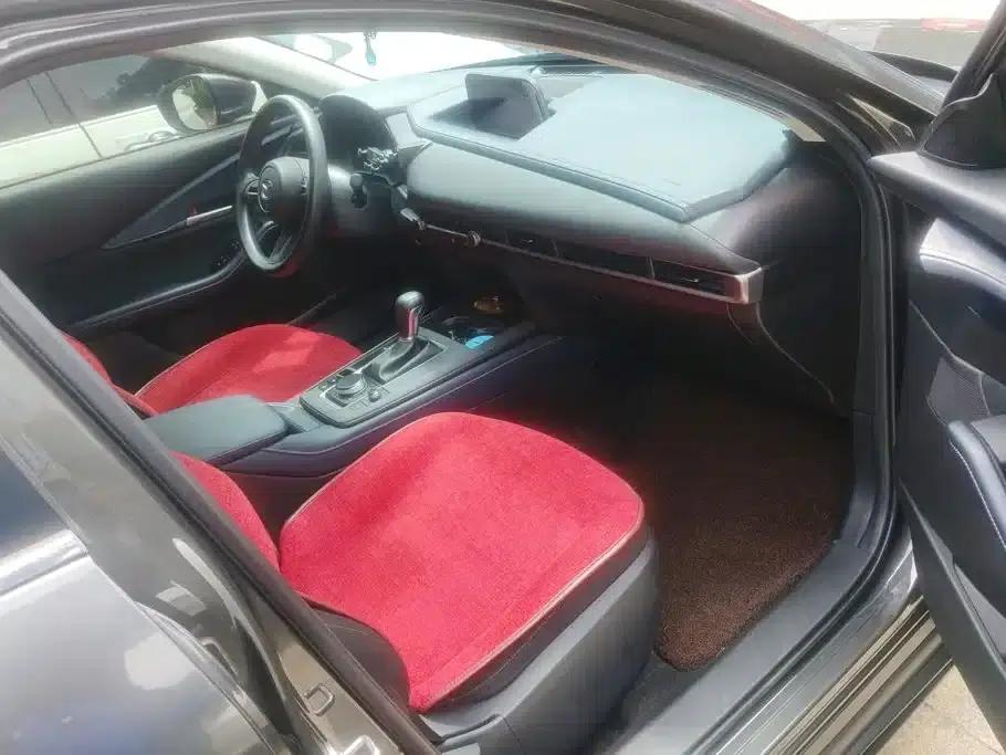 Mazda CX-30 2020 2.0L Automatic Premium Edition — миниатюра 8